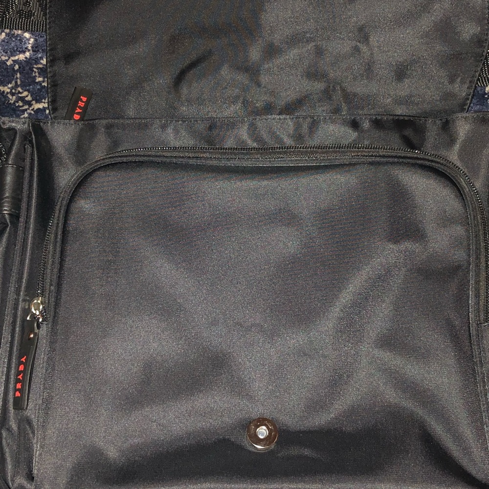 A Prada laptop/book bag - Picture 3 of 7